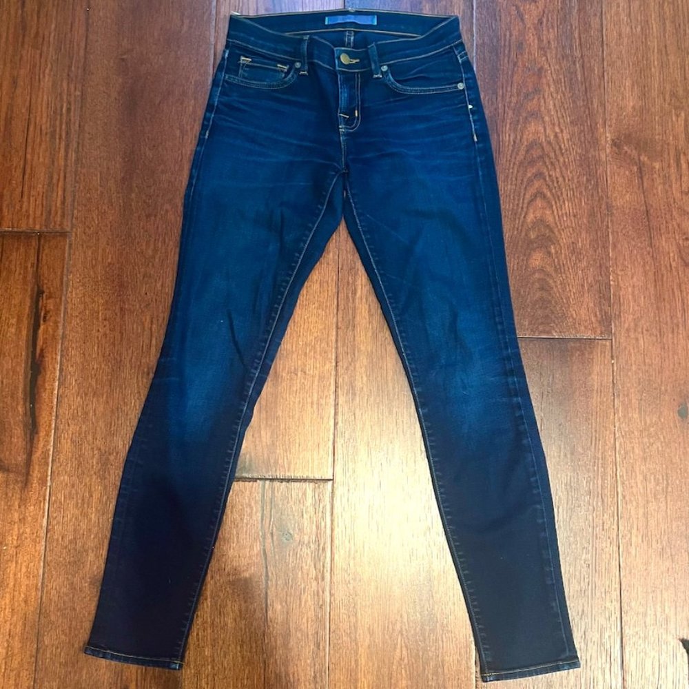 J BRAND SKINNY LEG JEANS, SIZE US 25, DARK BLUE WASH